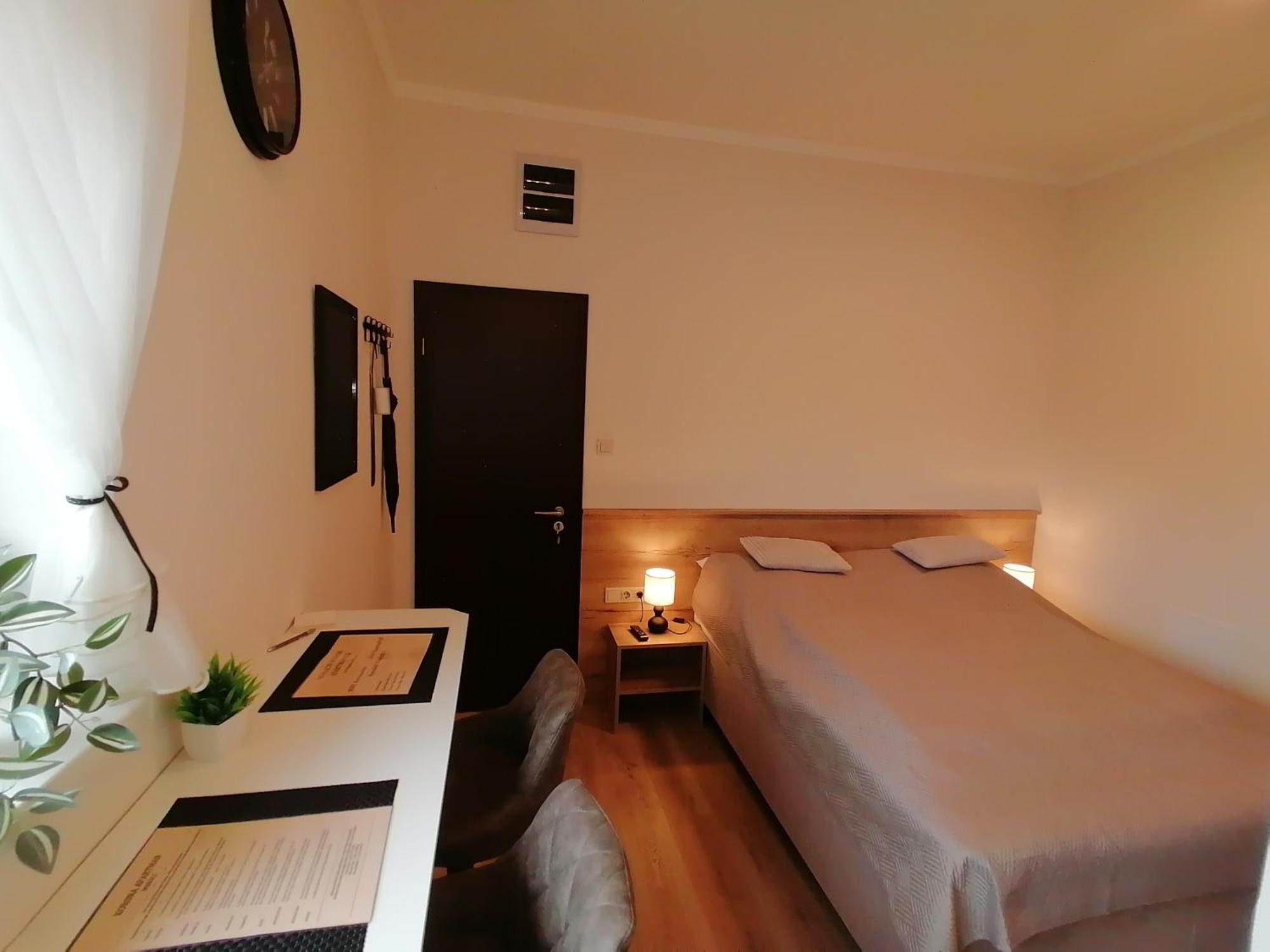 Mohacs Korona Apartman Екстериор снимка